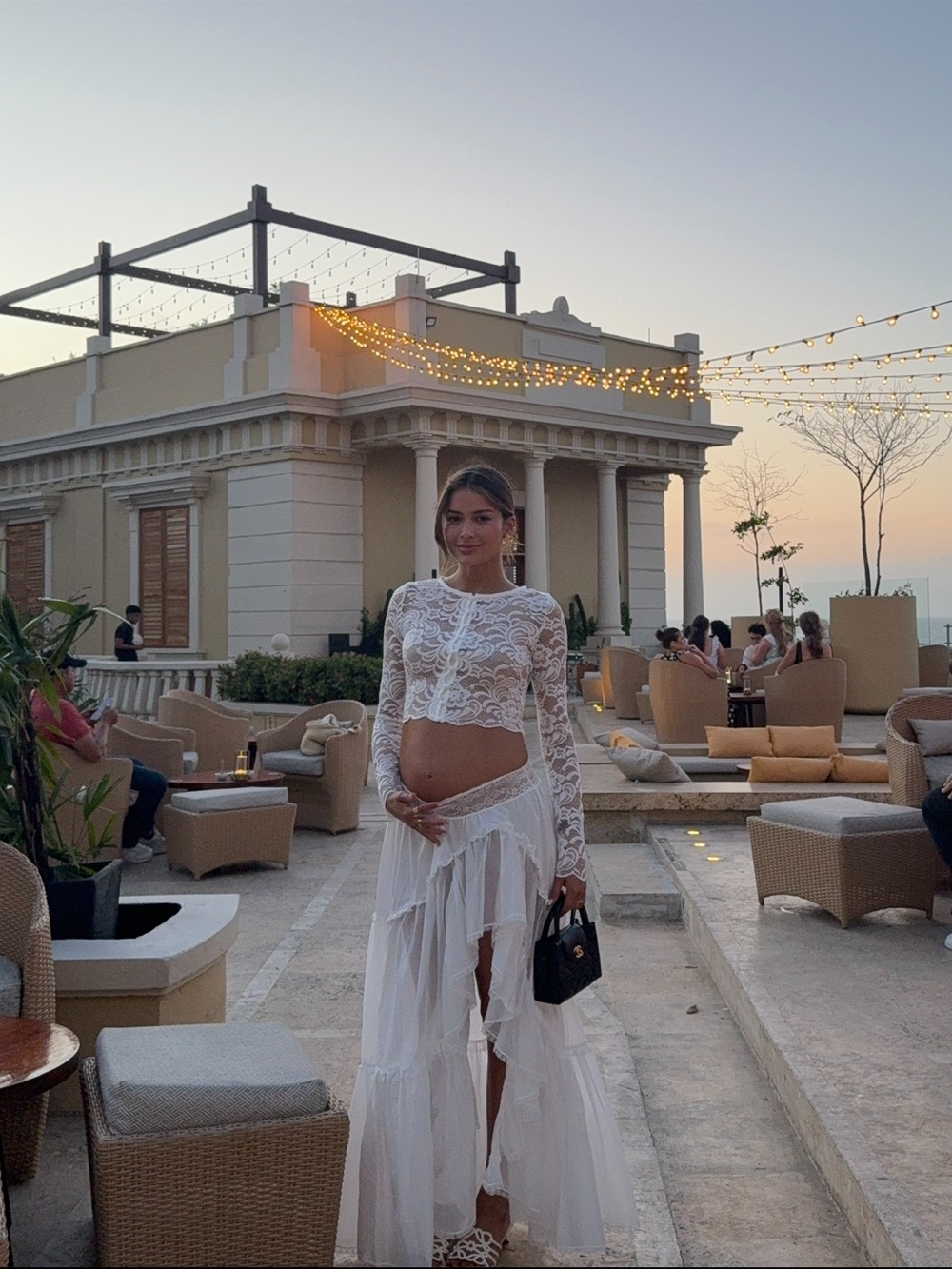 Lovers & Friends Castres white skirt - Picture 3 of 4